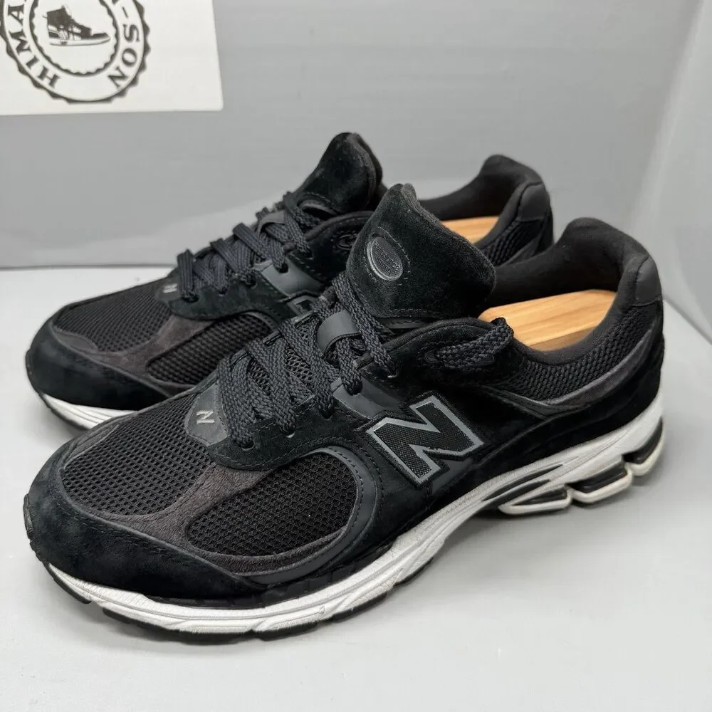 New Balance 2002R M2002RBK Triple Black Men’s Size 10 Lifestyle Running Shoes